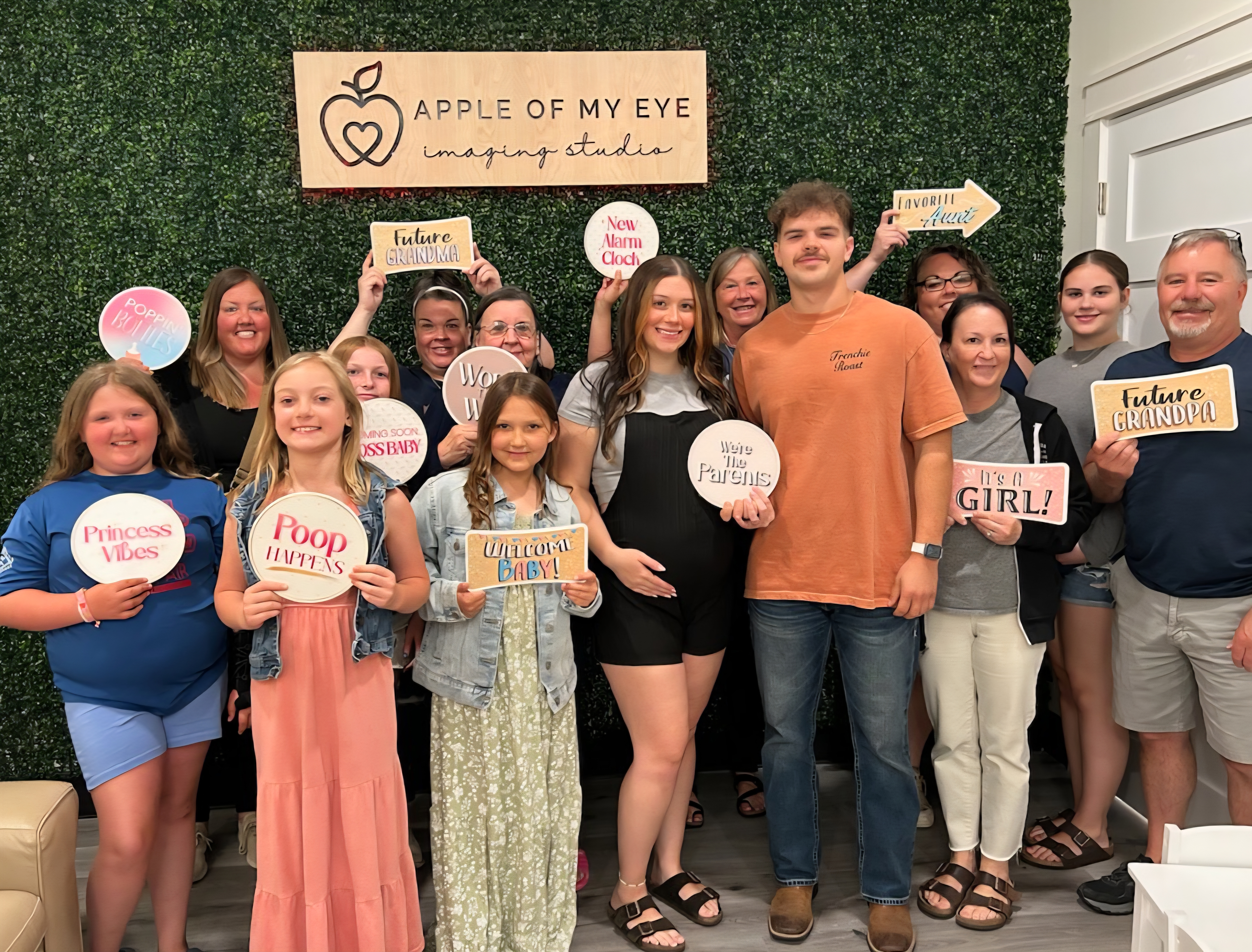 Apple of My Eye Imaging Studio - Team and Family Experience
